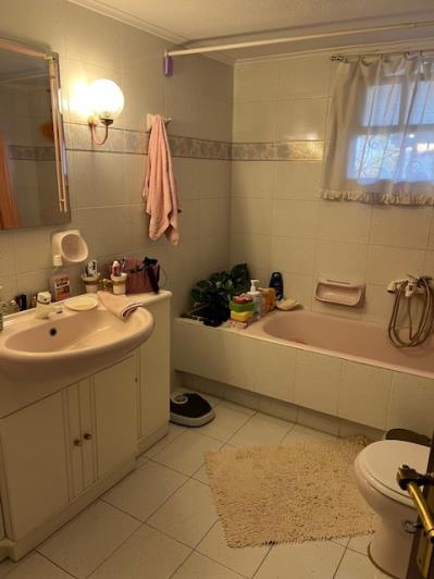 Image No.16-5 Bed Villa / Detached for sale