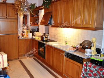 766a0d1af5284d8ca0aaad5461fb8aed