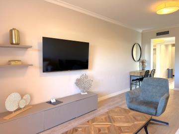 12-9d2414e6554ff283a7dbb3894364f2bd