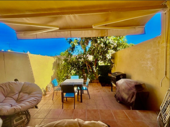 Image No.2-3 Bed Townhouse for sale