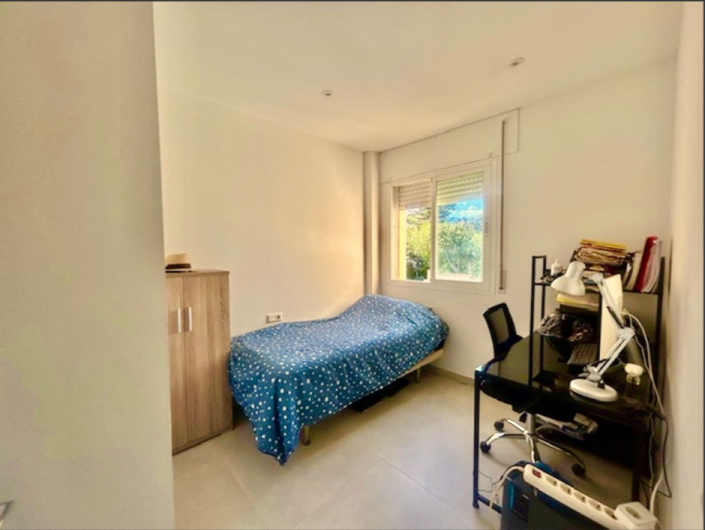 Image No.9-3 Bed Townhouse for sale