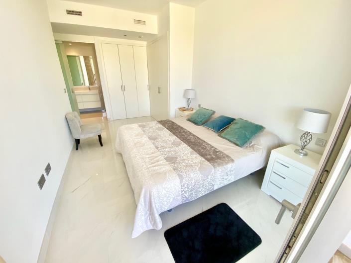 Image No.11-3 Bed Apartment for sale