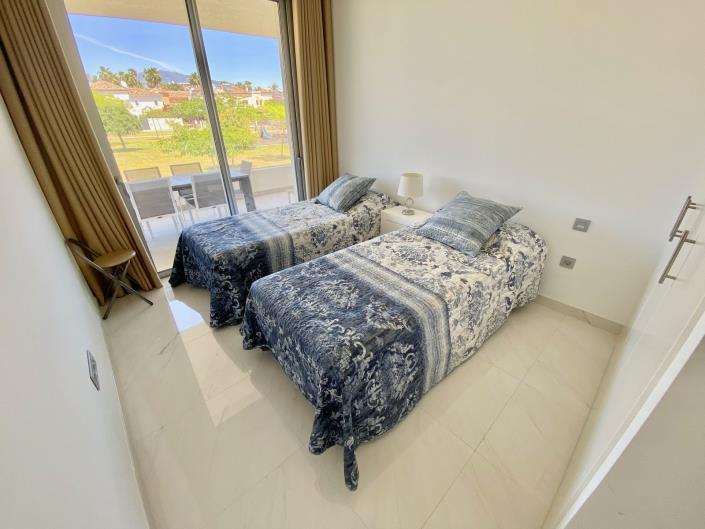 Image No.12-3 Bed Apartment for sale