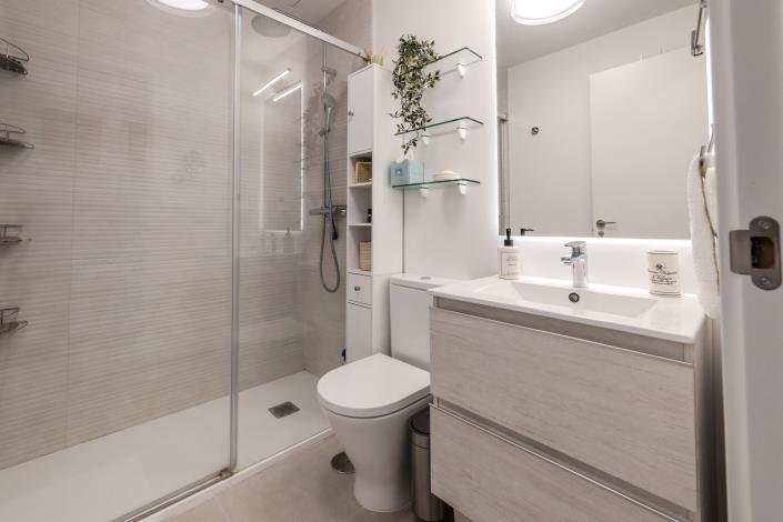 Image No.5-2 Bed Penthouse for sale