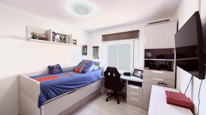 Image No.9-3 Bed Apartment for sale