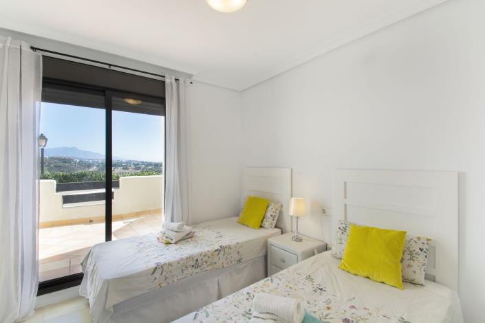 Image No.11-2 Bed Apartment for sale