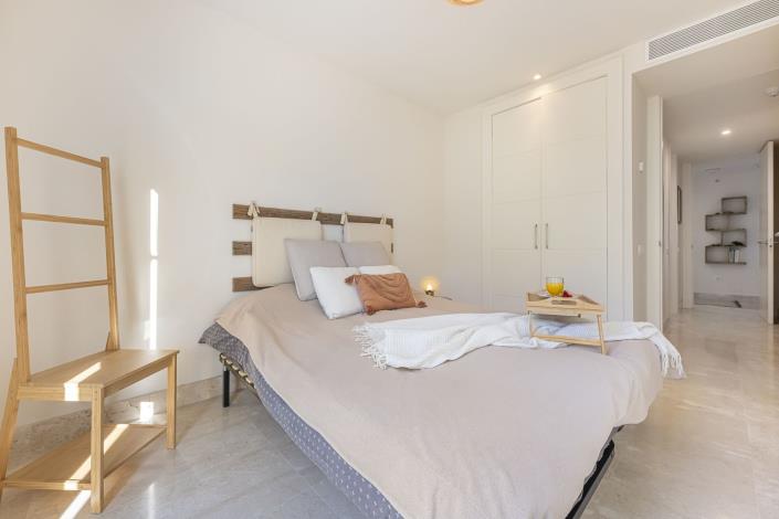 Image No.13-3 Bed Apartment for sale