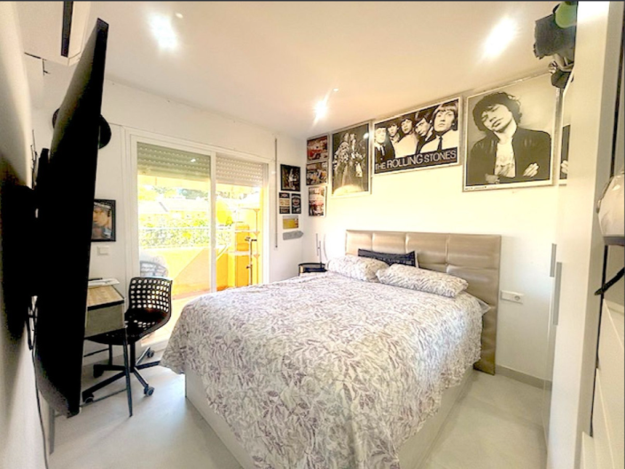 Image No.5-3 Bed Townhouse for sale