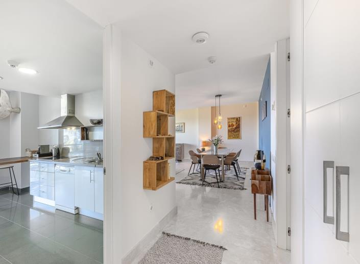 Image No.8-3 Bed Apartment for sale