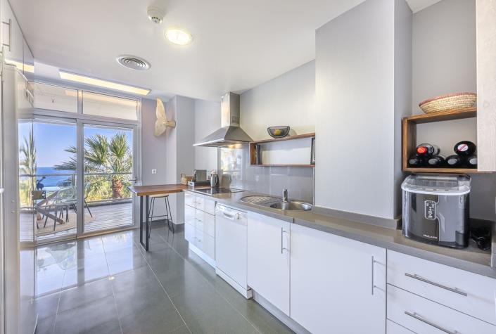 Image No.9-3 Bed Apartment for sale