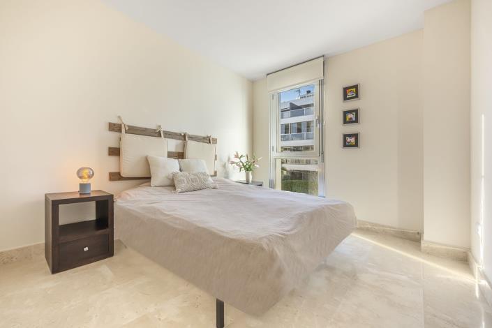 Image No.15-3 Bed Apartment for sale