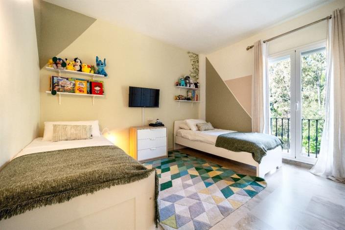 Image No.20-3 Bed Apartment for sale