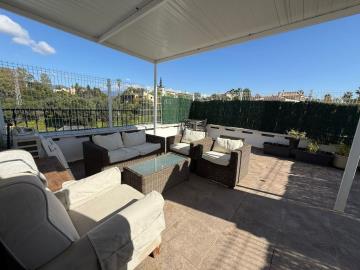 12-9d2414e6554ff283a7dbb3894364f2bd