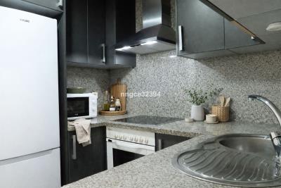 12-9d2414e6554ff283a7dbb3894364f2bd