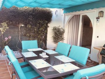 6-fa543ff60f4e104718a0562ed3ccbf30