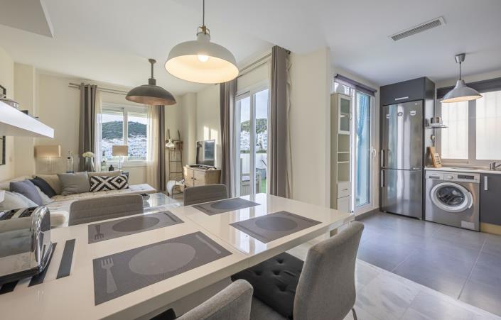 Image No.5-2 Bed Apartment for sale