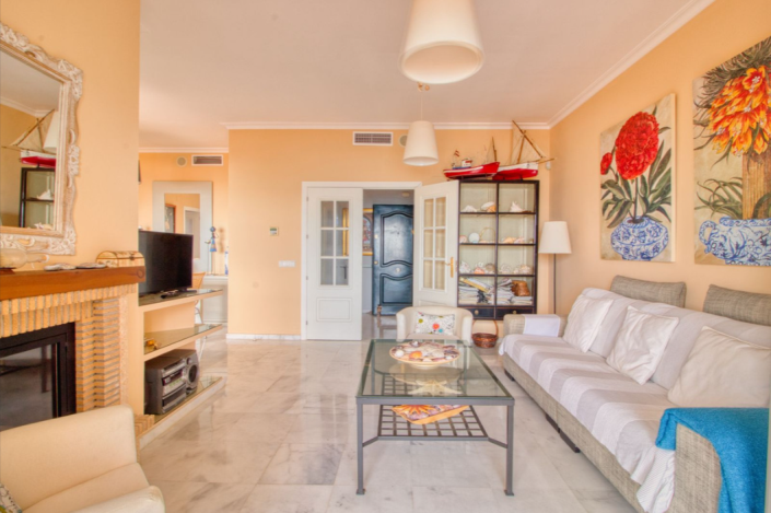 Image No.10-3 Bed Apartment for sale