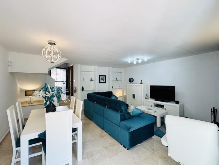 Image No.7-3 Bed Townhouse for sale