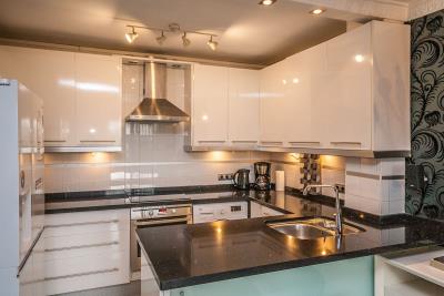 4-498bdfab4a7fcf25df40c2176acd63a0--1-