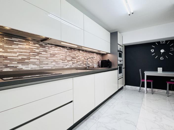 Image No.4-3 Bed Townhouse for sale