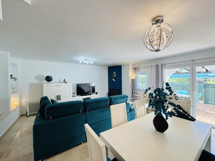 Image No.10-3 Bed Townhouse for sale