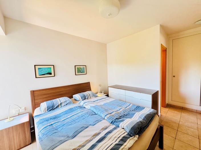 Image No.20-2 Bed Apartment for sale