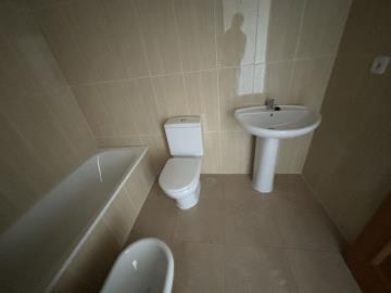 16-933207cc311deb5b807001b3861e3675