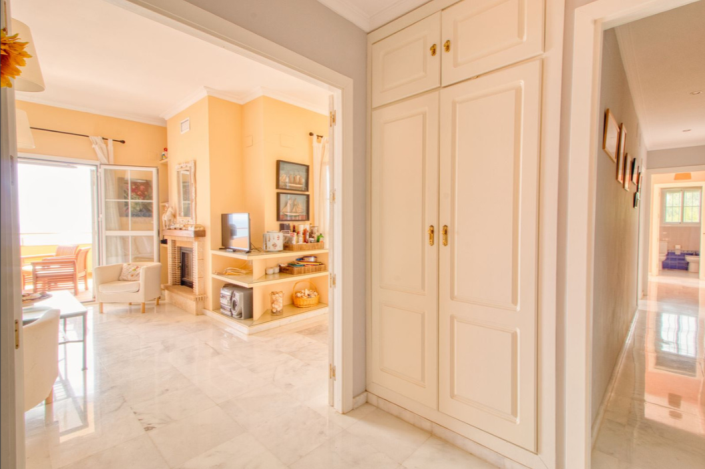 Image No.4-3 Bed Apartment for sale