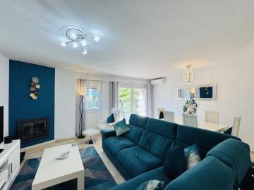 8-486e0113f924038db3f76992aac3bb44