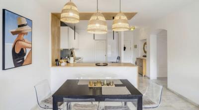 12-9d2414e6554ff283a7dbb3894364f2bd