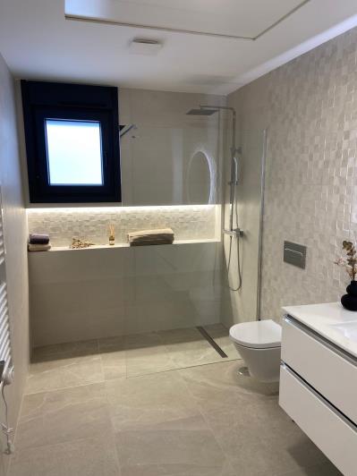 Image No.24-3 Bed Townhouse for sale