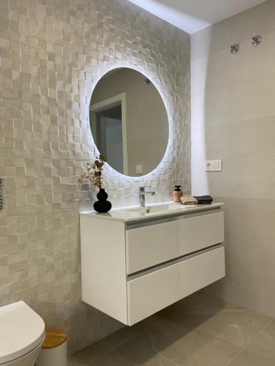 Image No.25-3 Bed Townhouse for sale