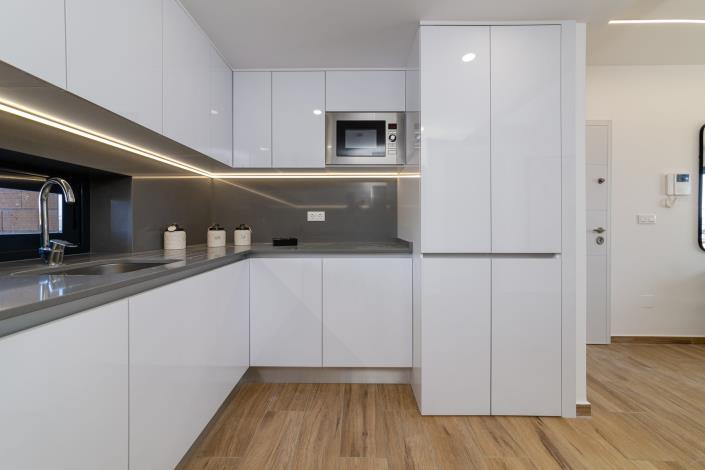 Image No.8-2 Bed Apartment for sale