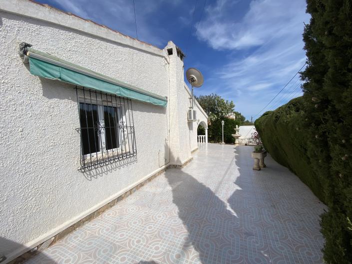 Image No.8-2 Bed House/Villa for sale