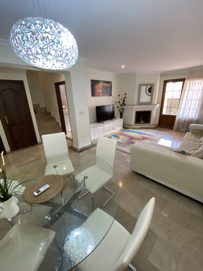 Image No.44-4 Bed House/Villa for sale