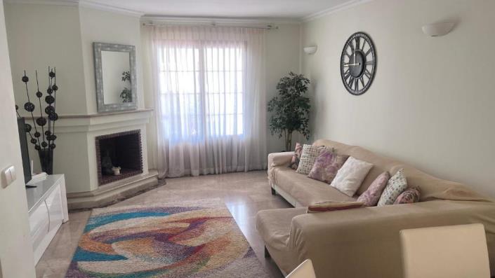 Image No.3-4 Bed House/Villa for sale