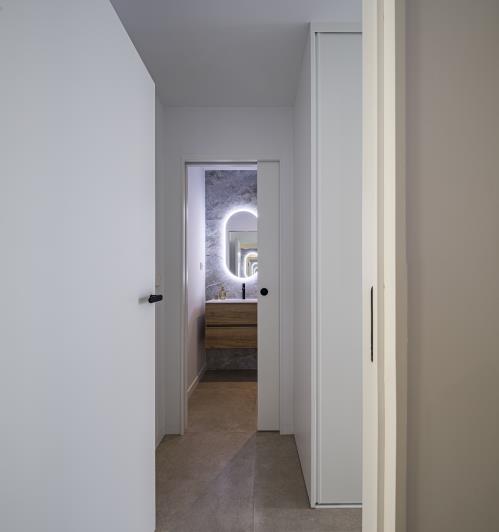 Image No.8-2 Bed Apartment for sale