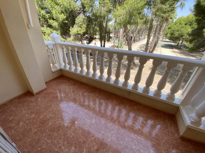 Image No.45-2 Bed Apartment for sale