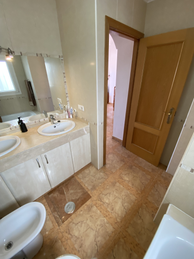 Image No.24-2 Bed Apartment for sale