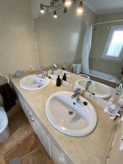 Image No.25-2 Bed Apartment for sale