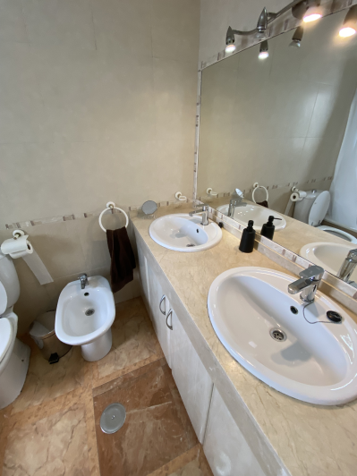 Image No.26-2 Bed Apartment for sale