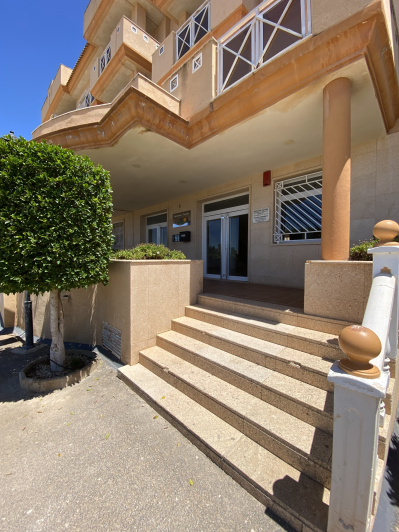 Image No.38-2 Bed Apartment for sale