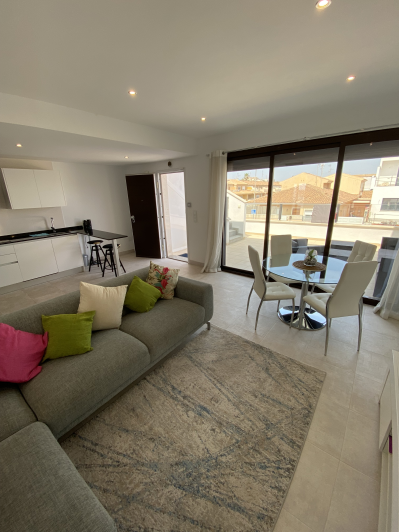 Image No.19-2 Bed Apartment for sale