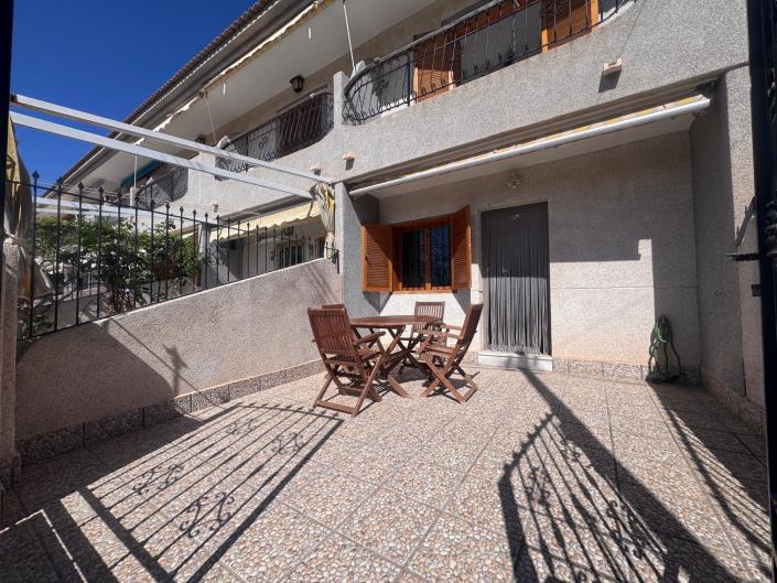 Image No.1-2 Bed Townhouse for sale