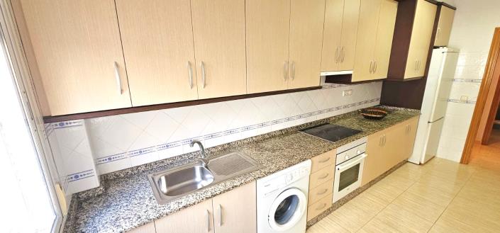 Image No.8-2 Bed Apartment for sale