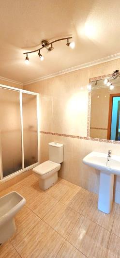 Image No.17-2 Bed Apartment for sale