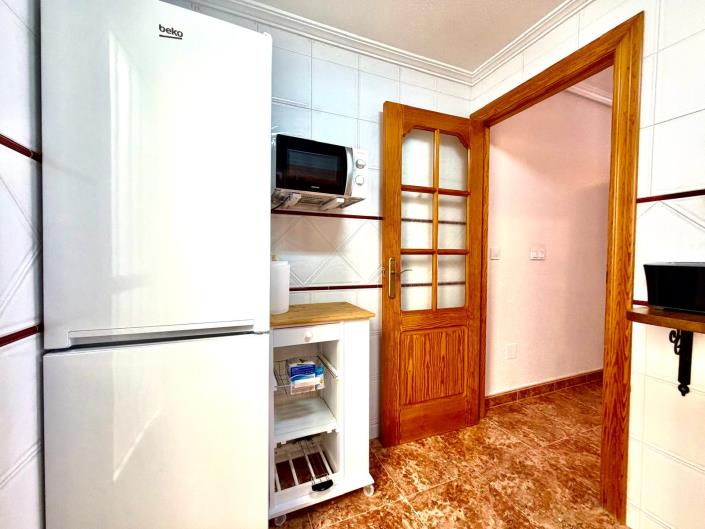 Image No.15-2 Bed Townhouse for sale