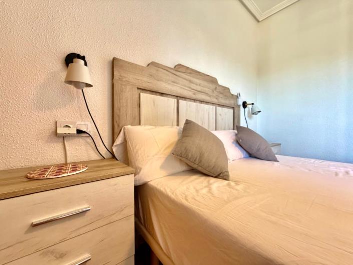 Image No.31-2 Bed Townhouse for sale