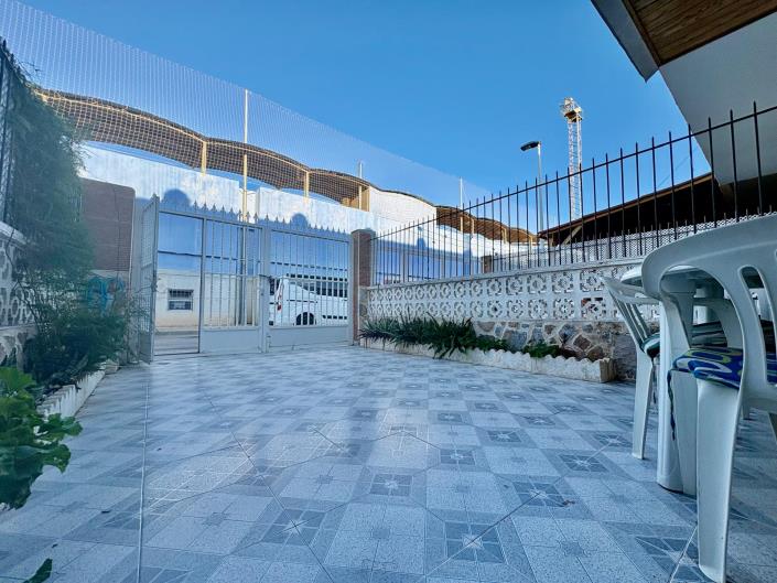 Image No.4-2 Bed Townhouse for sale