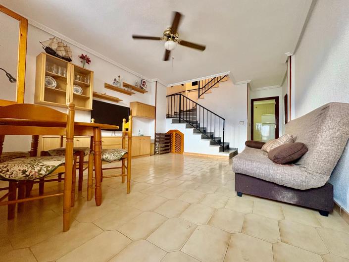 Image No.6-2 Bed Townhouse for sale